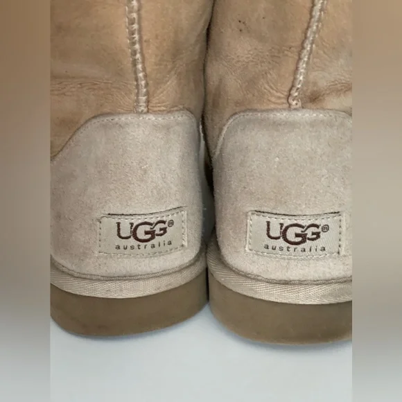 Classic Tall Uggs - Picture 4 of 11